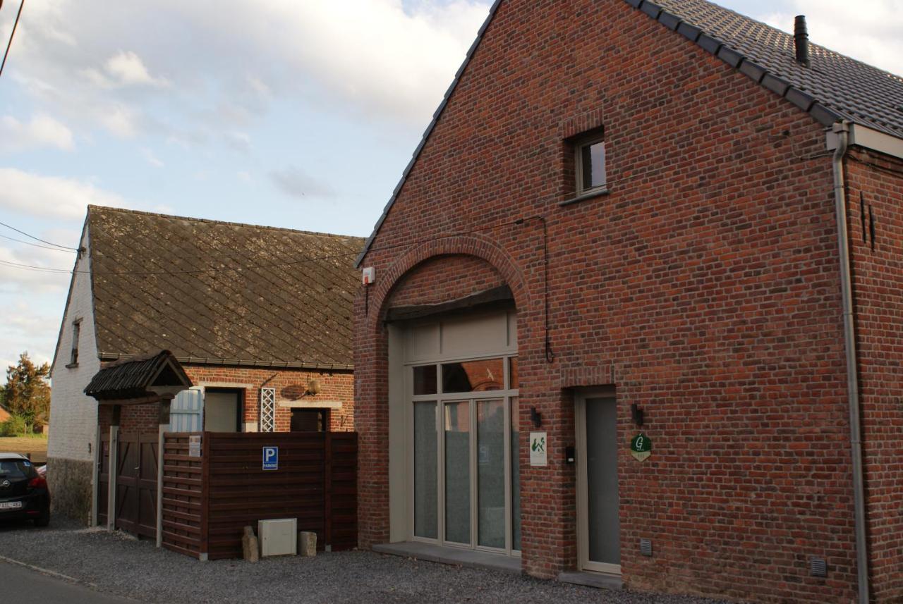 Le Gite De La Reine De Hongrie Soignies Kültér fotó